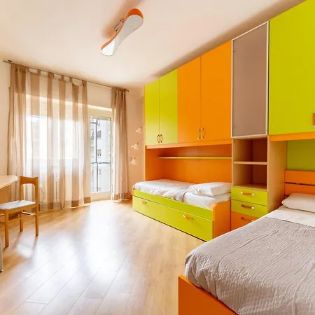 Furio Family Flat, A Few Steps From Metro A Stop